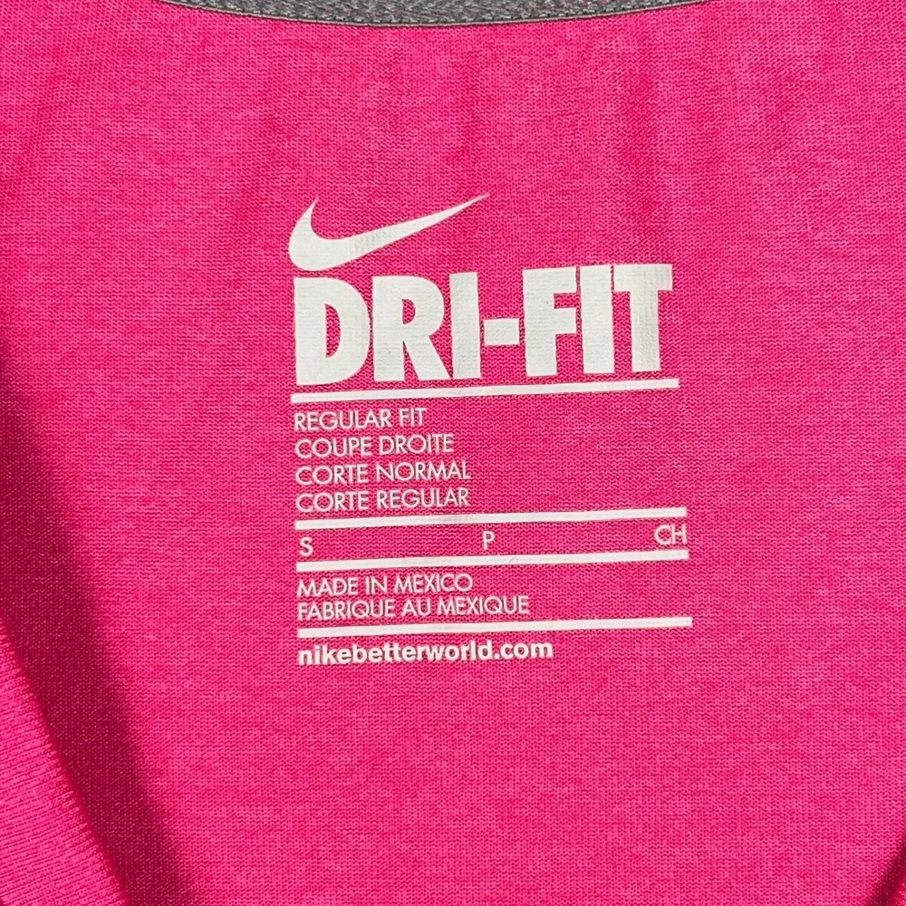 Nike Womens Small Pink‎ Dri FIT Swoosh Short Sleeve Tee Graphic Street Sporty